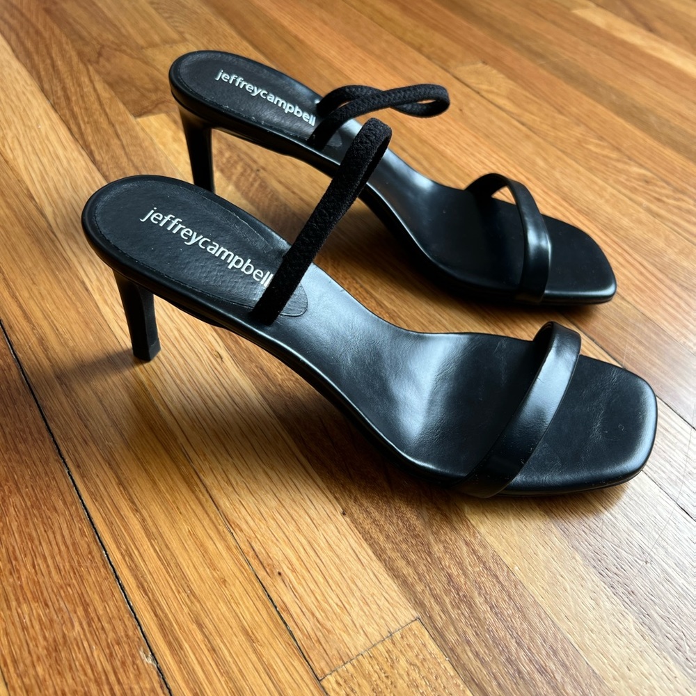 James Campbell Hera Hi black sandals